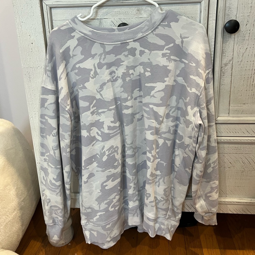 Lululemon Perfectly Oversized Crew